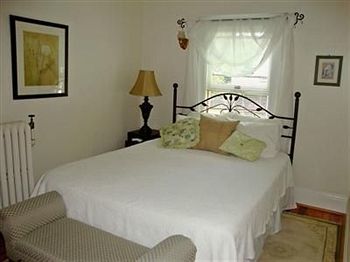 Finger Lakes Bed And Breakfast Penn Yan Exteriör bild